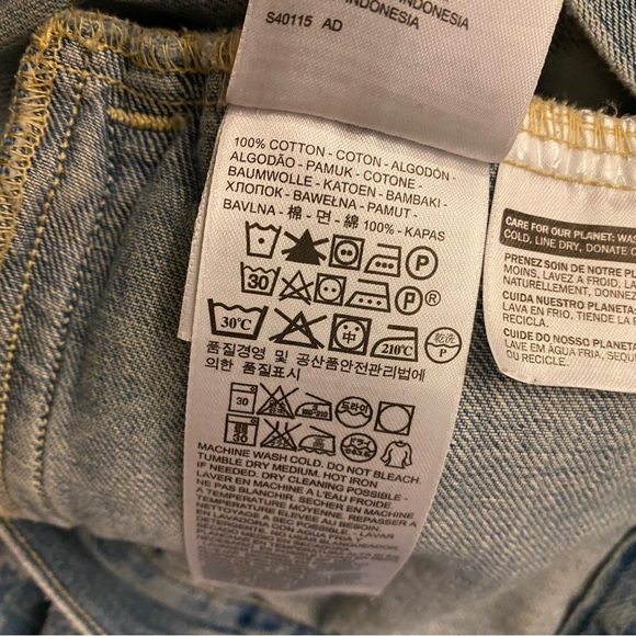 Levis Jean Jacket Womens Medium Large Cropped Upcycled Distressed Blue Handmade - Picture 15 of 16